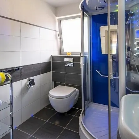 Maaridyll - Im Maarberg - In Am Schalkenmehren