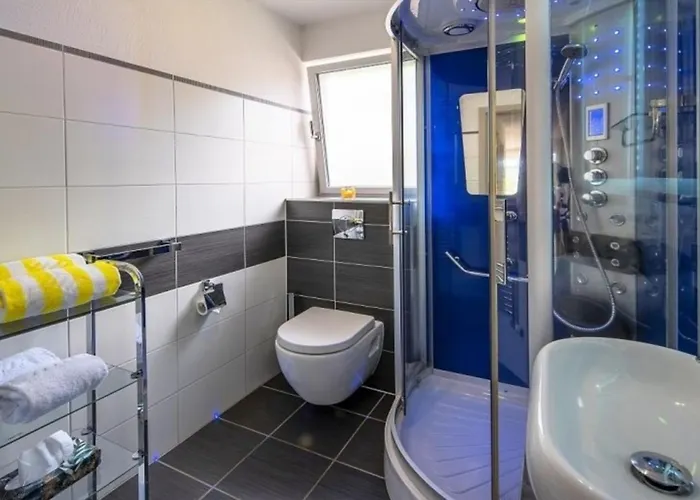 Maaridyll - Im Maarberg - In Am Schalkenmehren